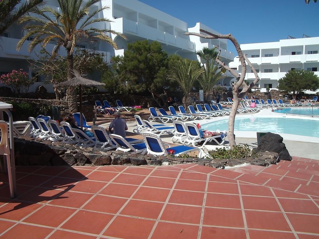 Apartamentos Ficus Costa Teguise Exterior foto
