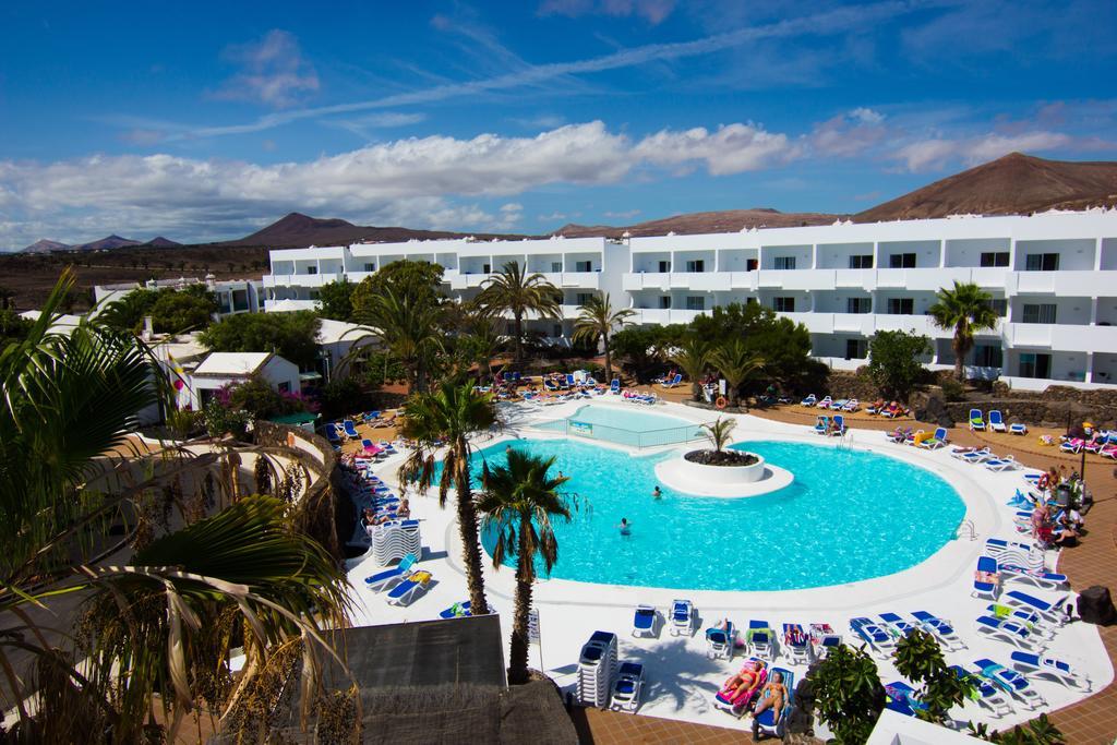 Apartamentos Ficus Costa Teguise Exterior foto