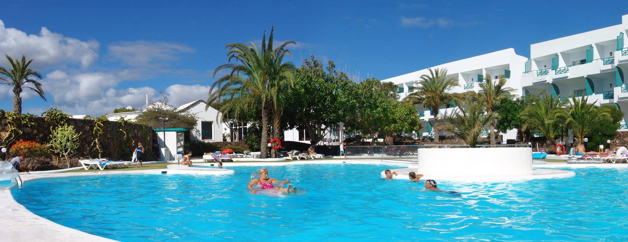 Apartamentos Ficus Costa Teguise Exterior foto
