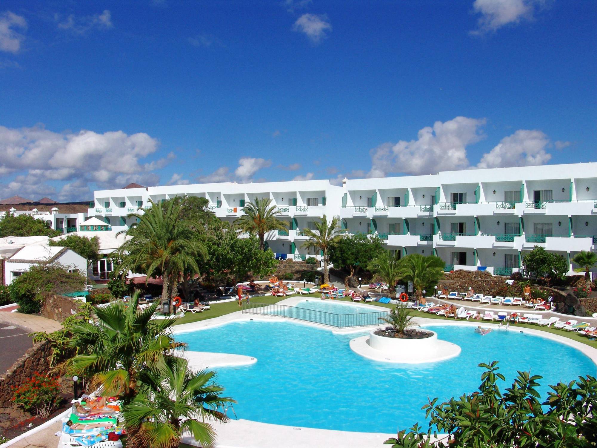 Apartamentos Ficus Costa Teguise Exterior foto